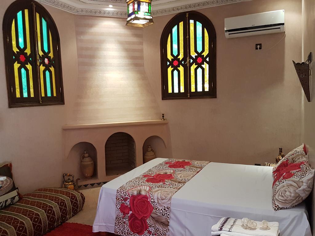 Atlas Resorts Ait Ourir Екстер'єр фото